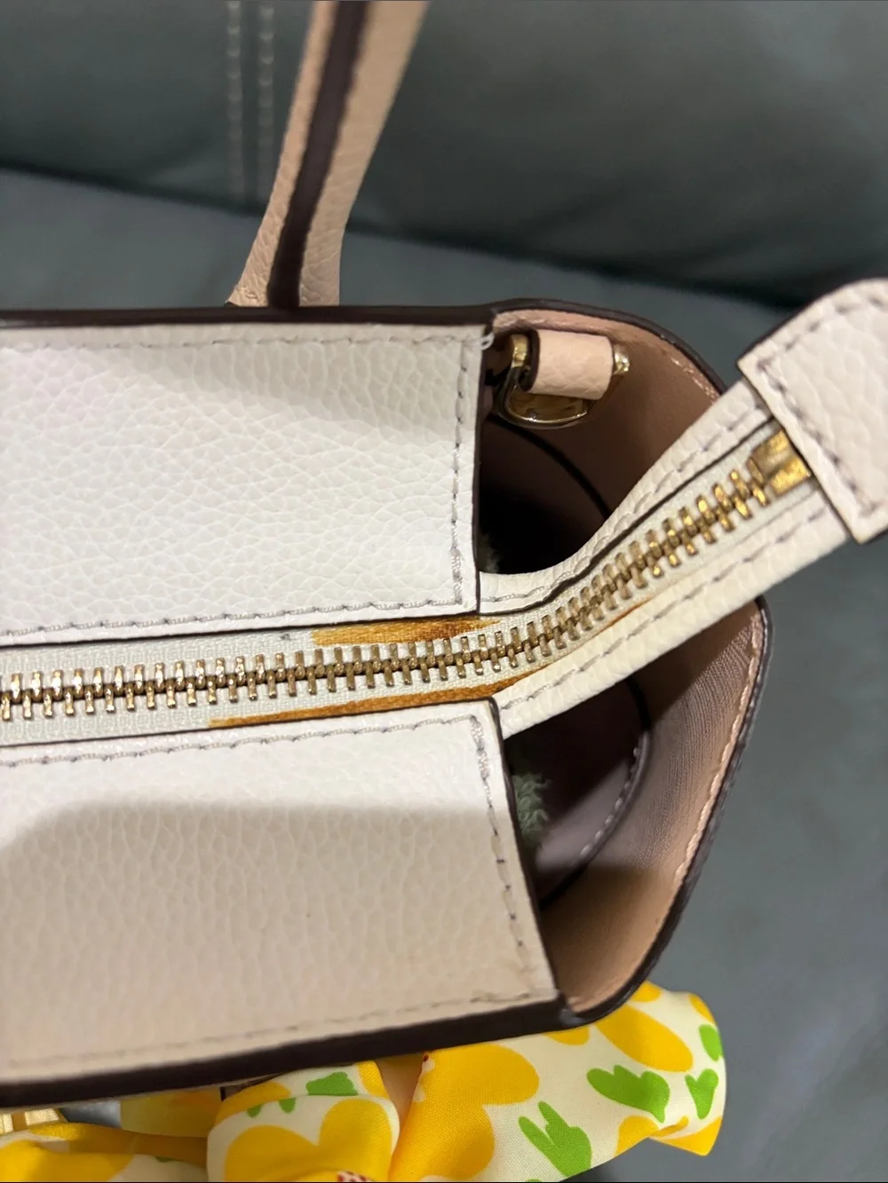 Kate Spade Eva Small Zip Tote